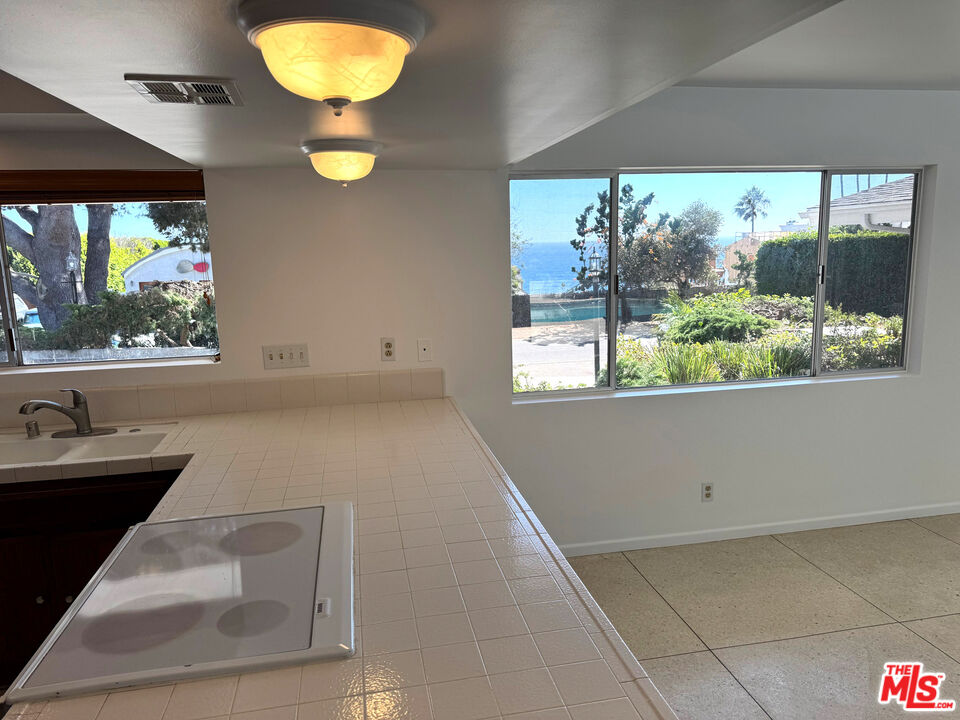 31617 Broad Beach Rd