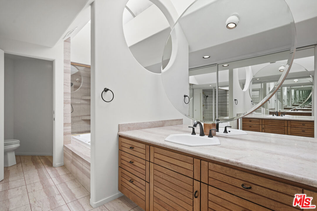 32215 Pacific Coast Hwy