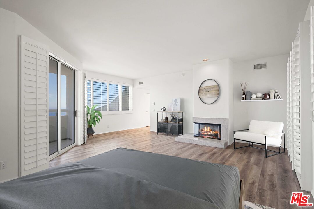 32215 Pacific Coast Hwy