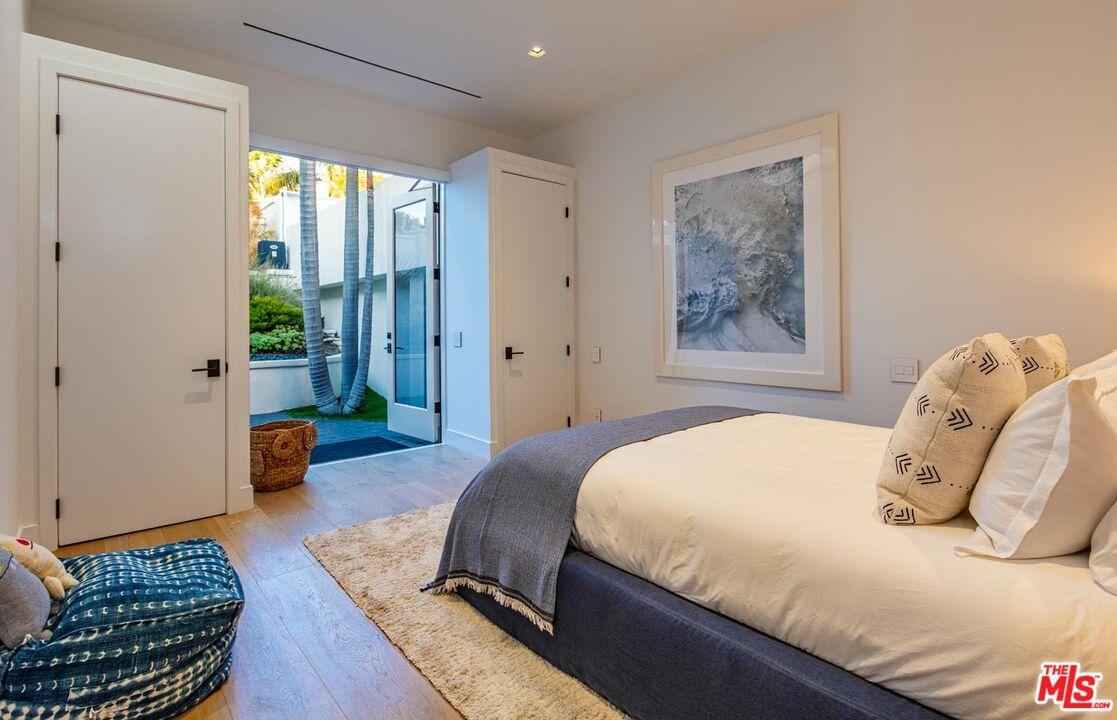 31652 BROAD BEACH RD